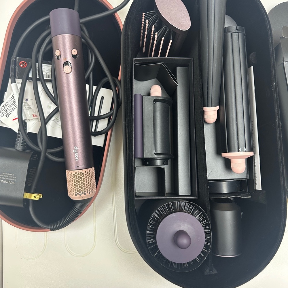 Dyson Hair Styling Set in Purple and Black